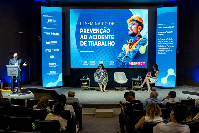 Desembargadores do TRT/CE participam do III Seminário de Prevenção ao Acidente de Trabalho